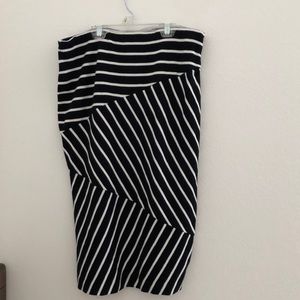 Black and white midi skirt